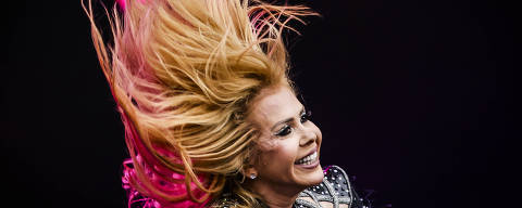 SA?O PAULO - SP - BRASIL - 14.12.2025 - THE TOWN 2025. A cantora Joelma se apresenta no palco The One, no quinto e último dia do festival The Town, realizado no auto?dromo de Interlagos, zona sul da cidade. (Foto: Bruno Santos/Folhapress, ILUSTRADA)